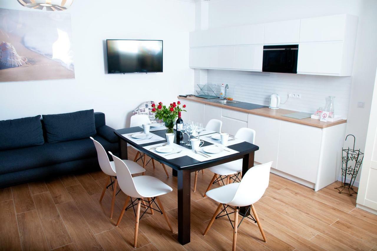 Apartament Ikar - 2 Pokojowy Przy Morzu Z Wlasnym Ogrodkiem Pobierowo Esterno foto